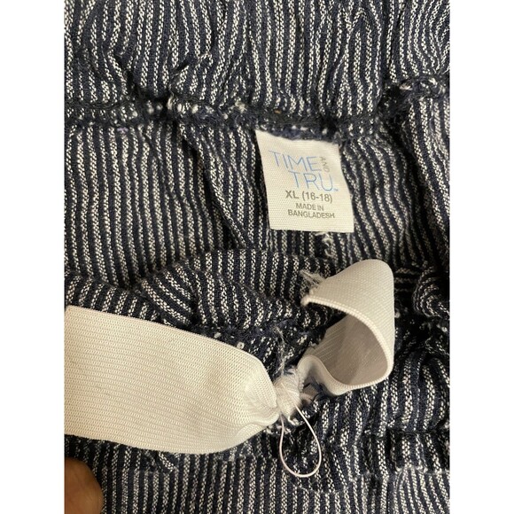 Time and True pants, XL 16-18 - Picture 6 of 6